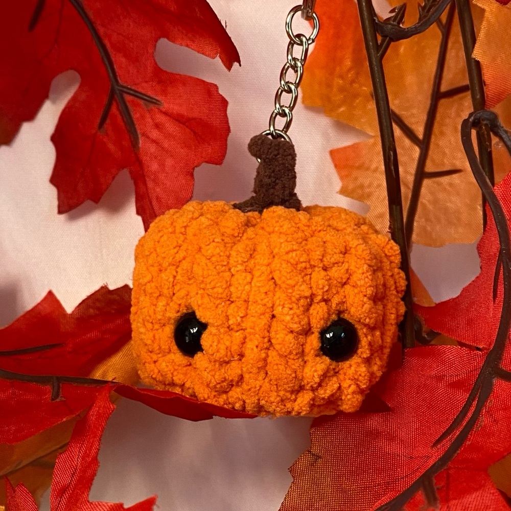 Crochet Halloween Mystery Plush Keychain Blind Bag - Picture 3 of 10